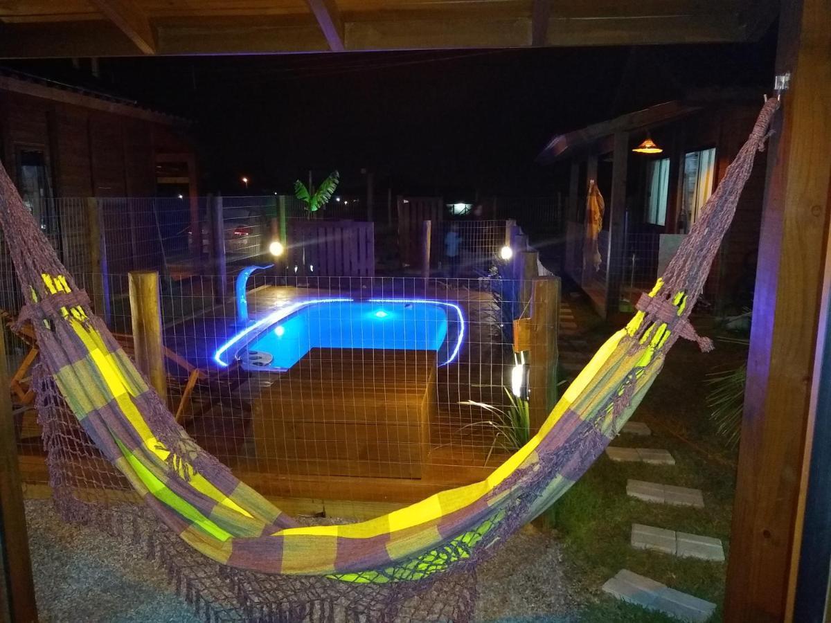 Chales Praia Do Rosa Piscina Compartilhada Имбитуба Экстерьер фото